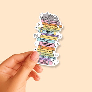 Chat sur une pile de livre